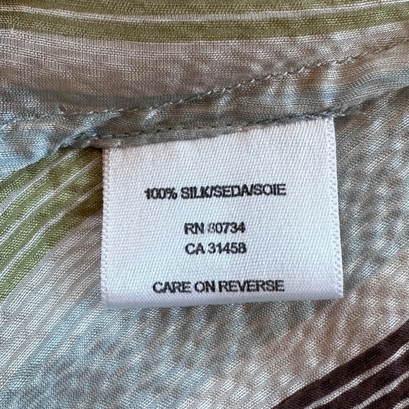 BCBG Silk multi color stripe kimono style wrap - Picture 8 of 8